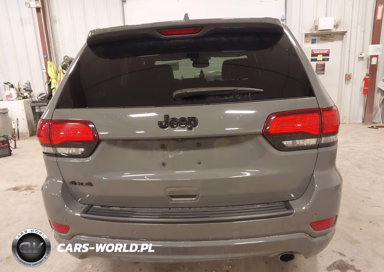 2020 Jeep Grand Cherokee Altitude 4X4 VIN:1C4RJFAG2LC221329 - 15