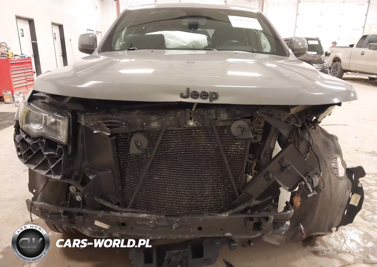 2020 Jeep Grand Cherokee Altitude 4X4 VIN:1C4RJFAG2LC221329 - 6