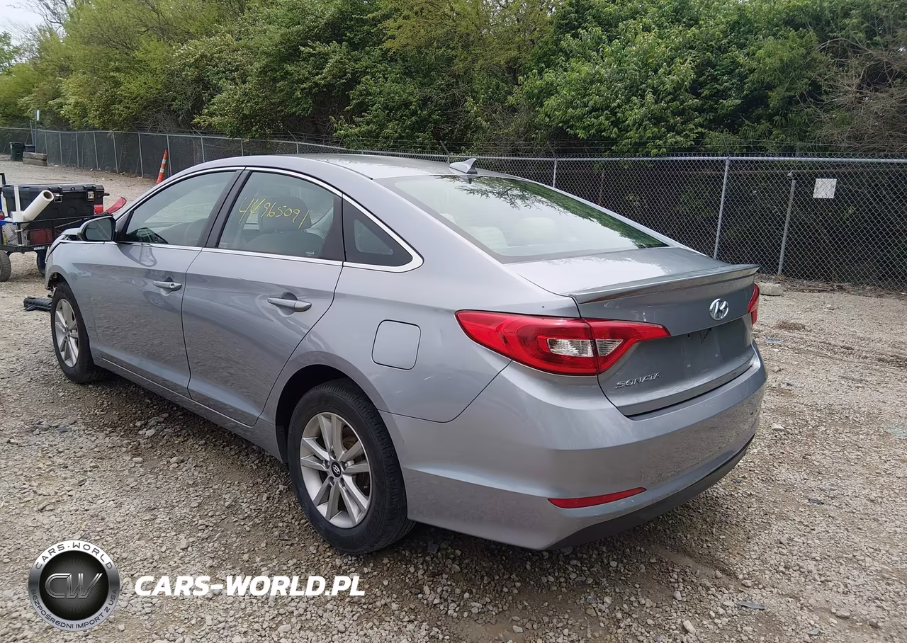 2015 Hyundai Sonata Se VIN:5NPE24AF5FH229764 - 3
