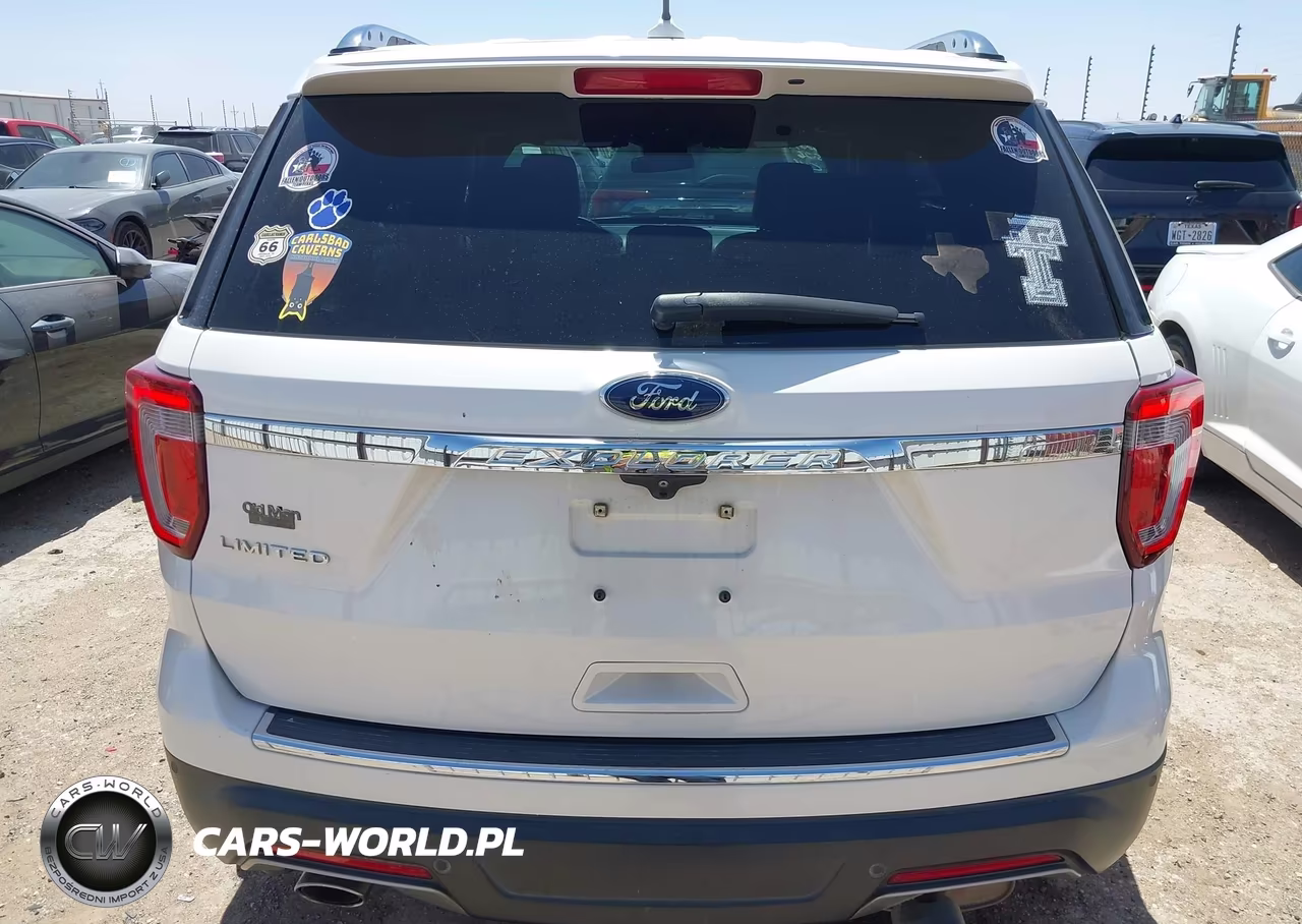 2018 Ford Explorer Limited VIN:1FM5K7F84JGB88757 - 17