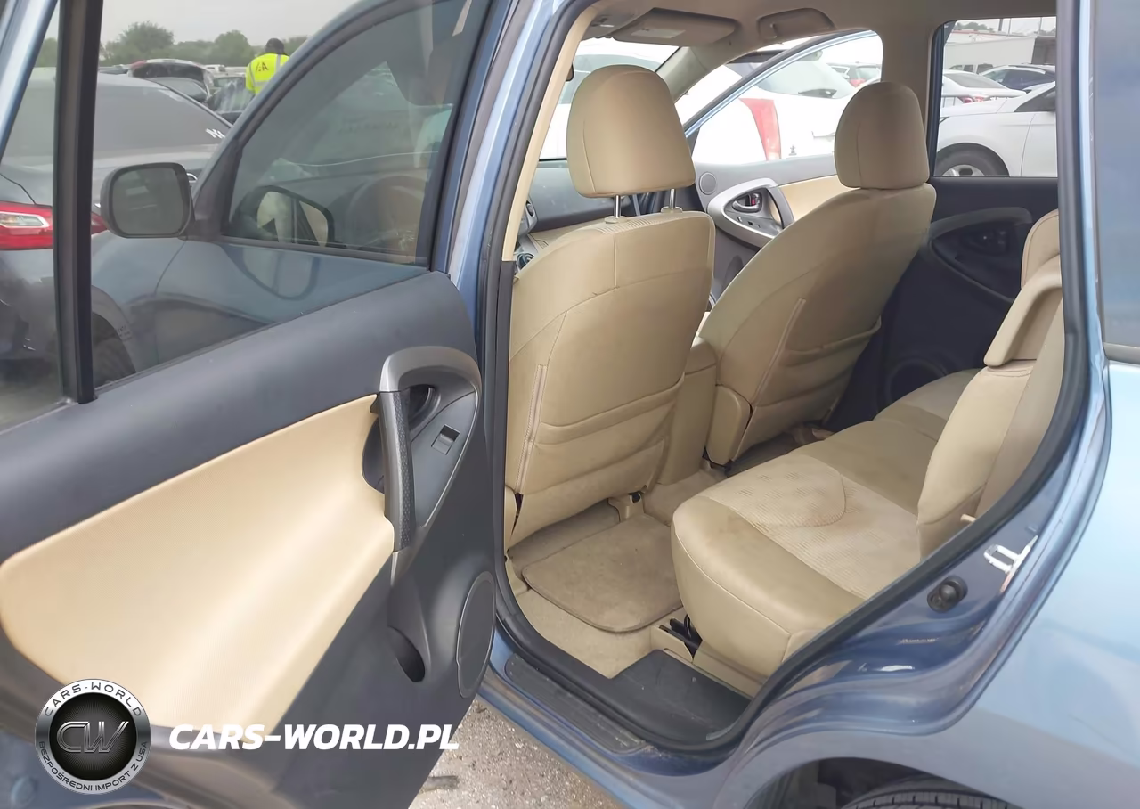 2011 Toyota Rav4 VIN:2T3ZF4DV6BW082897 - 8