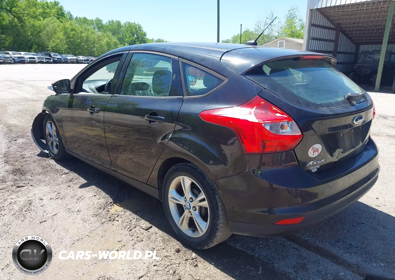 2013 Ford Focus Se VIN:1FADP3K27DL234529 - 3