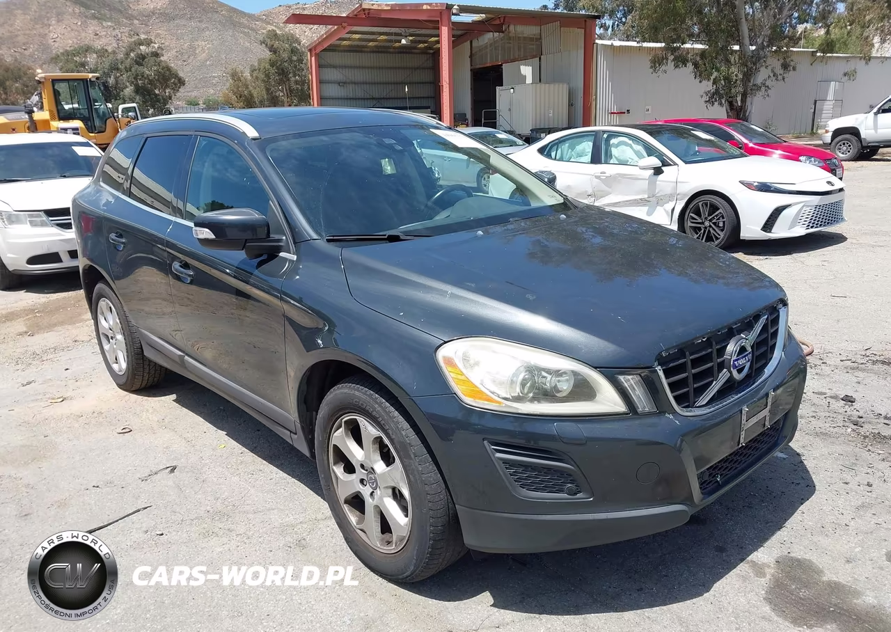 2013 Volvo Xc60 3.2 Platinum