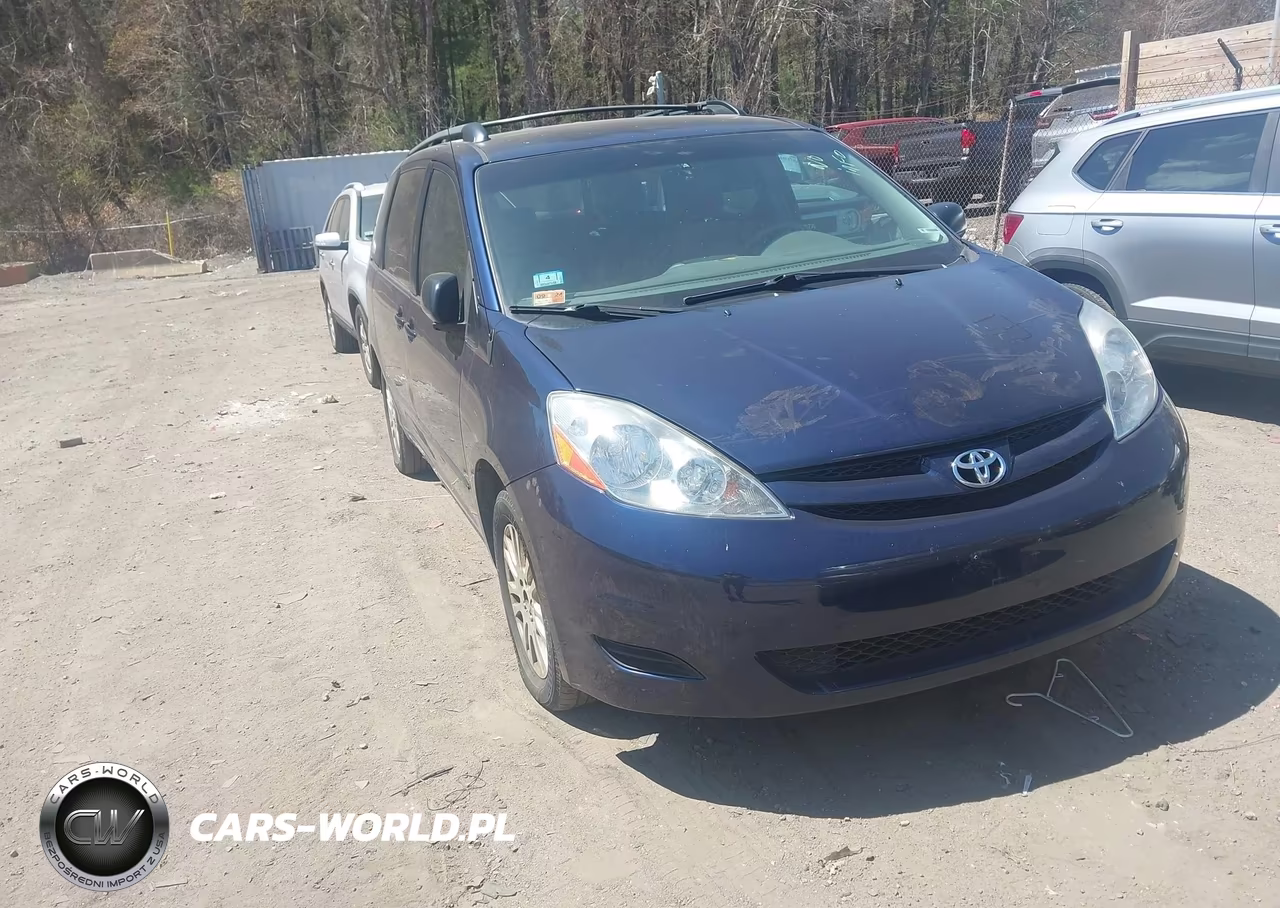 2007 Toyota Sienna Le