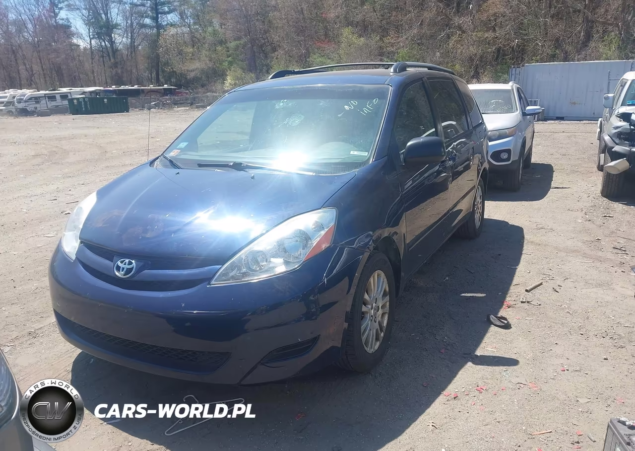 2007 Toyota Sienna Le VIN:5TDBK23C47S001390 - 2