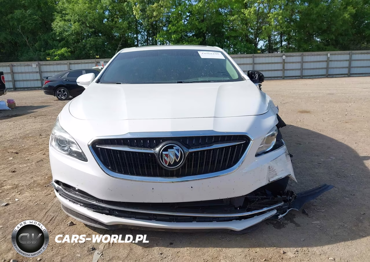 2018 Buick Lacrosse Premium VIN:1G4ZR5SS2JU135494 - 12