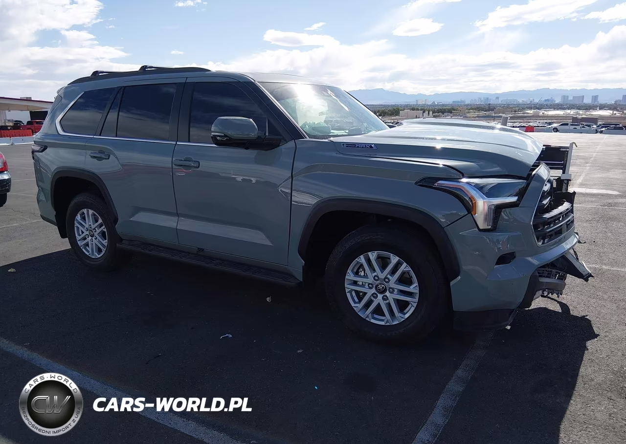 2025 Toyota Sequoia Sr5