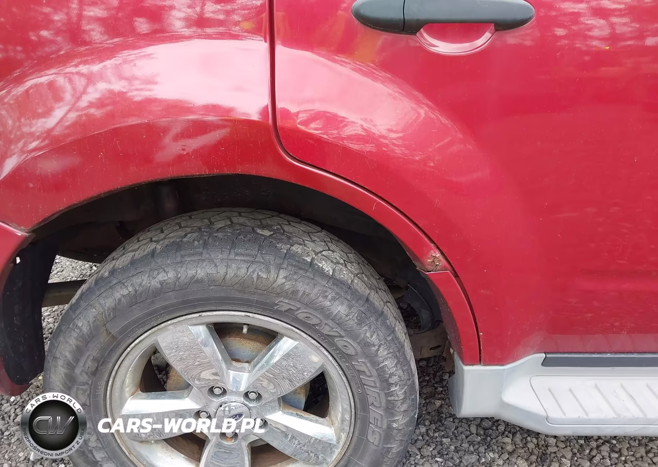 2011 Ford Escape Xlt VIN:1FMCU9D71BKA77735 - 6