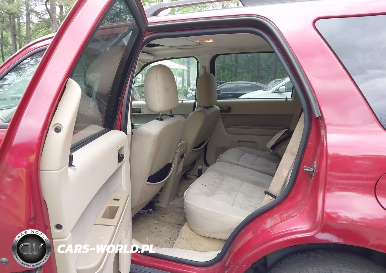 2011 Ford Escape Xlt VIN:1FMCU9D71BKA77735 - 8