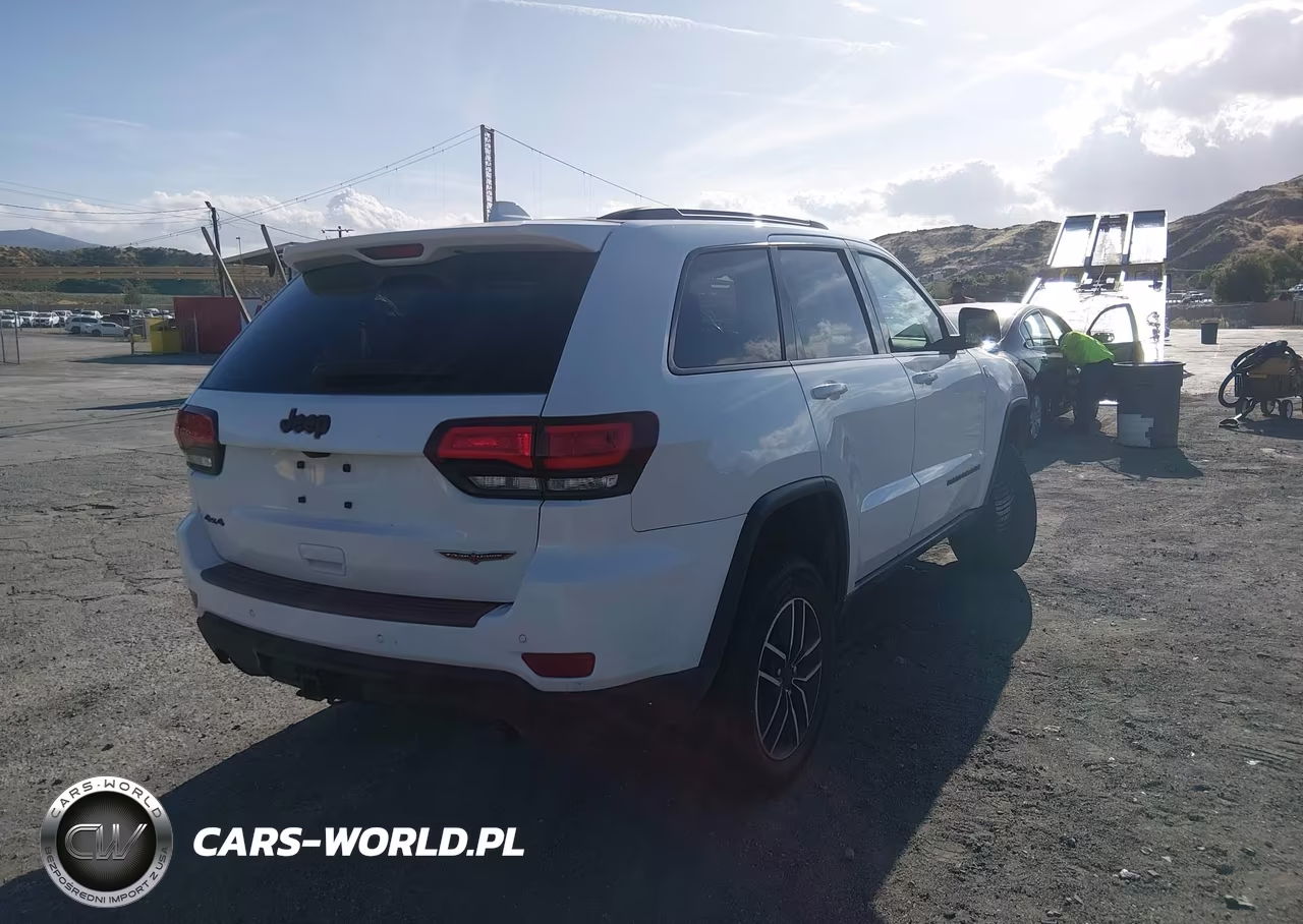 2021 Jeep Grand Cherokee Trailhawk 4X4 VIN:1C4RJFLG9MC531024 - 4