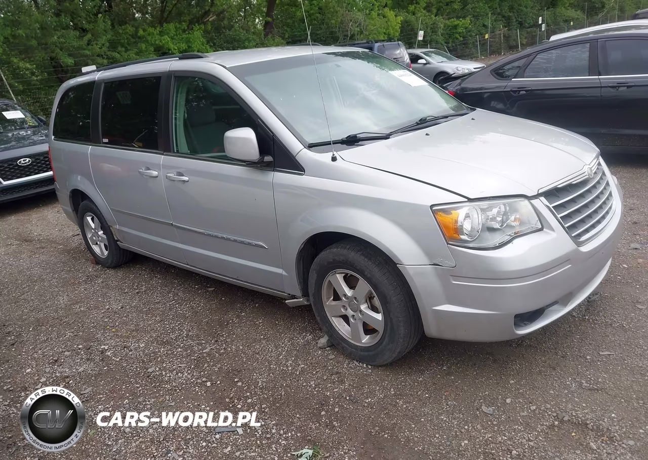 2010 Chrysler Town & Country Touring