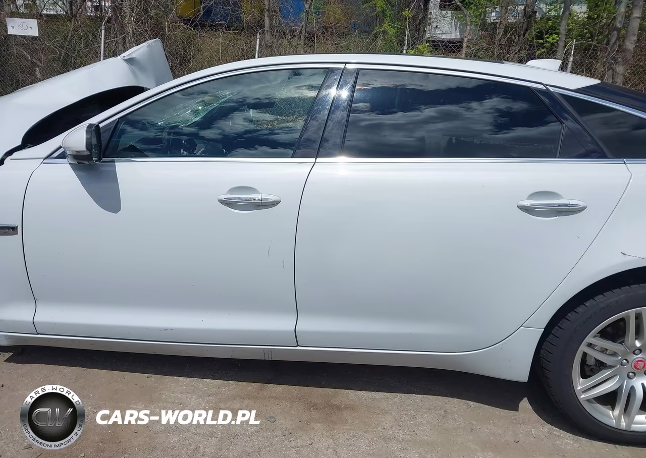 2019 Jaguar Xj Xj50 V6-Xjl Portfolio VIN:SAJWJ2GD3K8W21699 - 14