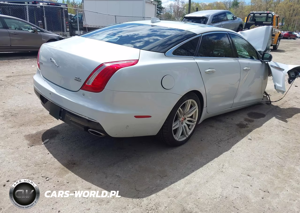 2019 Jaguar Xj Xj50 V6-Xjl Portfolio VIN:SAJWJ2GD3K8W21699 - 4