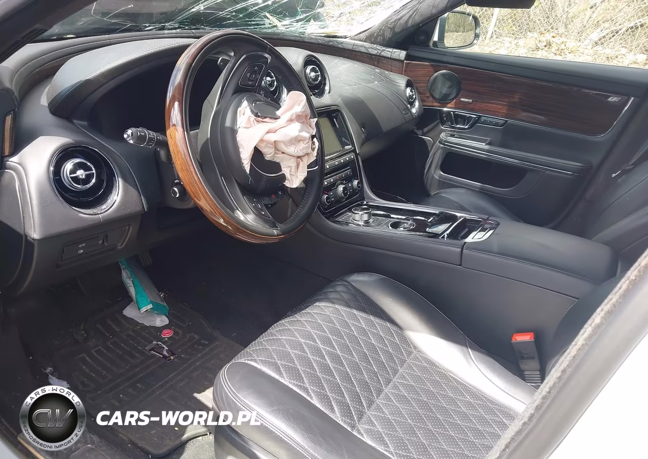 2019 Jaguar Xj Xj50 V6-Xjl Portfolio VIN:SAJWJ2GD3K8W21699 - 5
