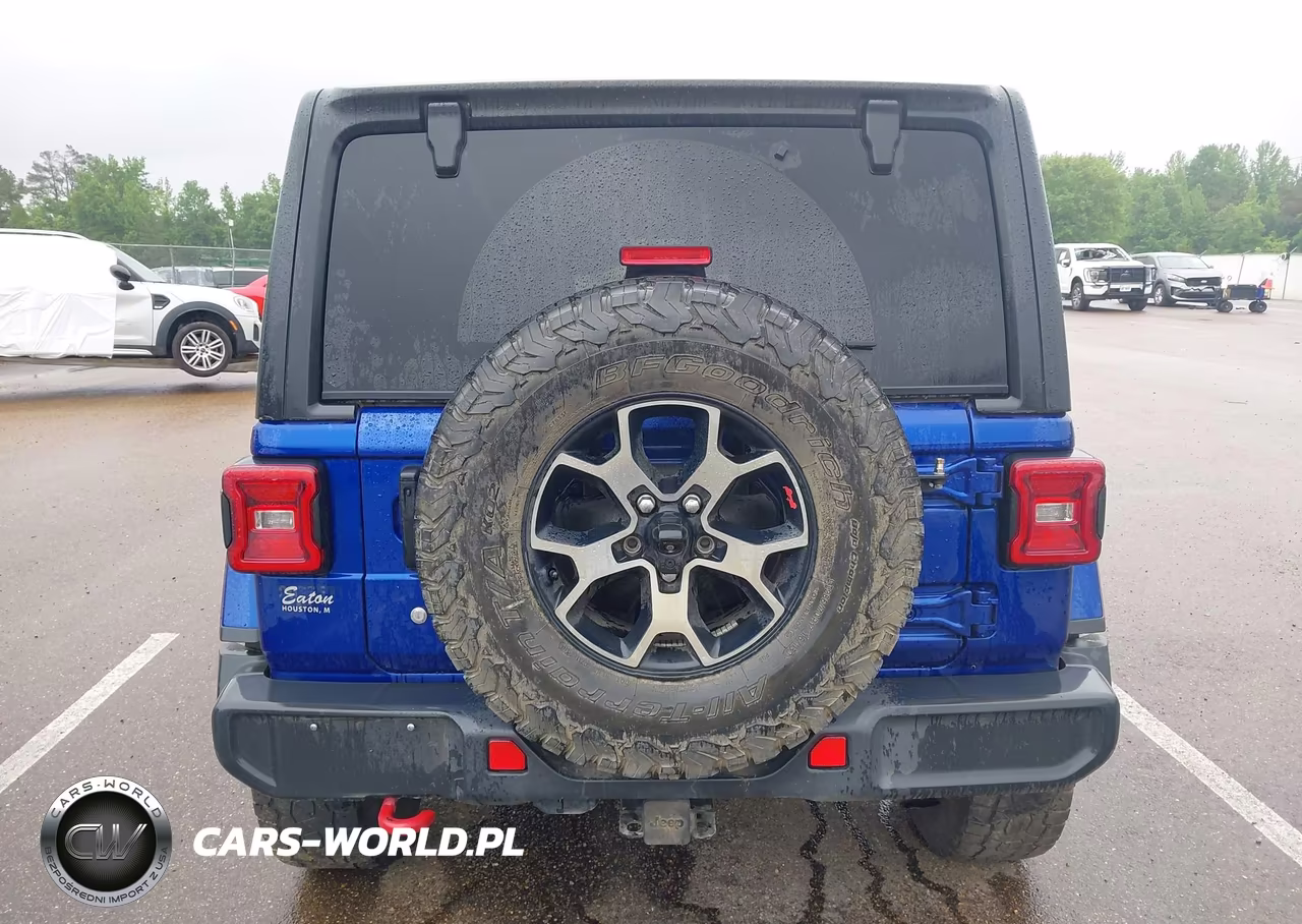 2018 Jeep Wrangler Unlimited Rubicon 4X4 VIN:1C4HJXFN9JW301747 - 16
