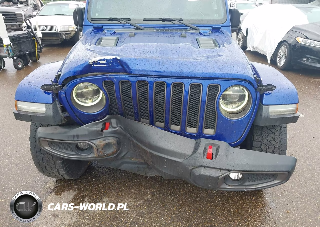 2018 Jeep Wrangler Unlimited Rubicon 4X4 VIN:1C4HJXFN9JW301747 - 6