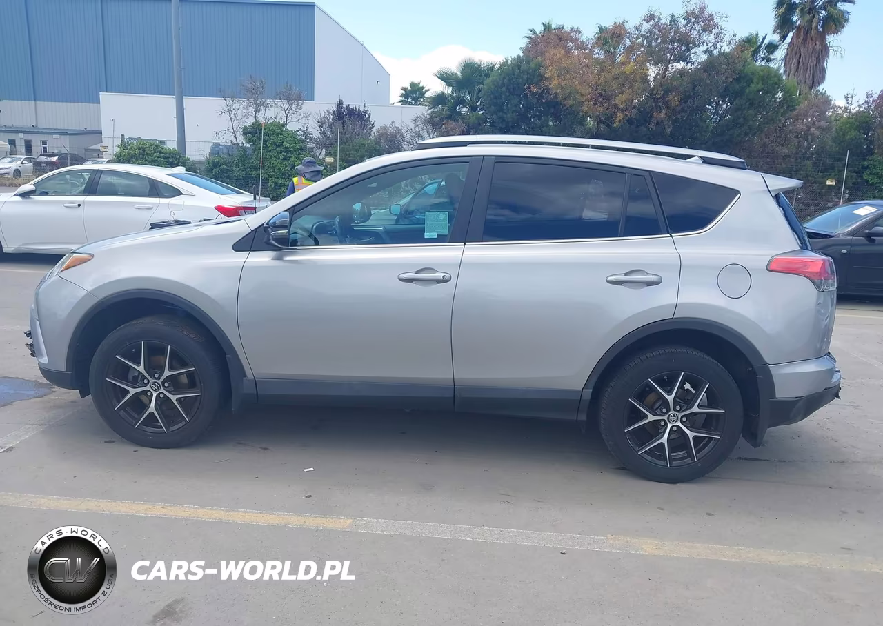 2018 Toyota Rav4 Se VIN:2T3NFREV1JW409473 - 14