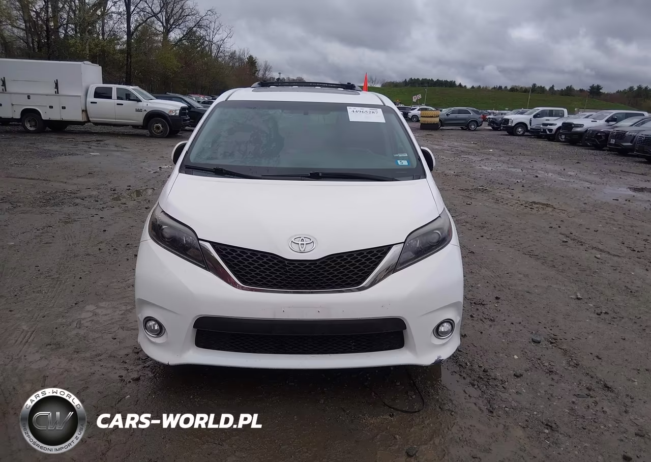 2015 Toyota Sienna Se 8 Passenger VIN:5TDXK3DCXFS658493 - 13