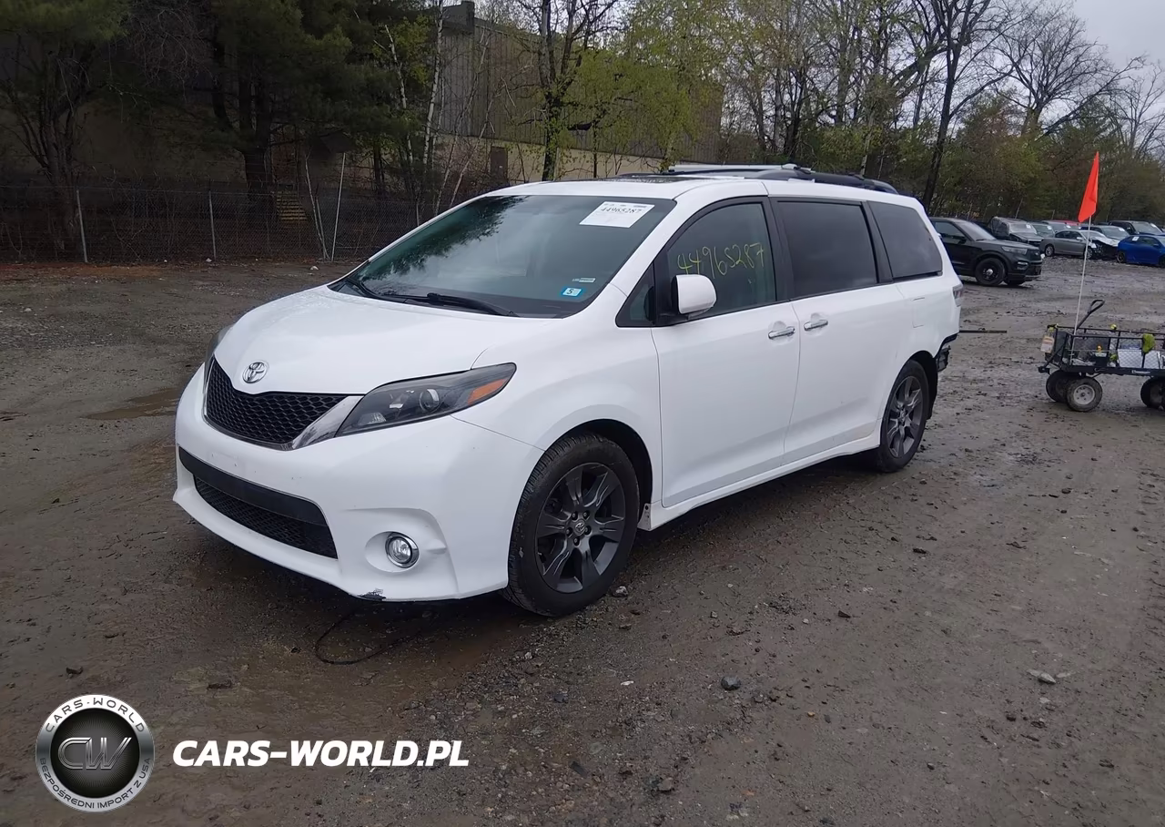 2015 Toyota Sienna Se 8 Passenger VIN:5TDXK3DCXFS658493 - 2