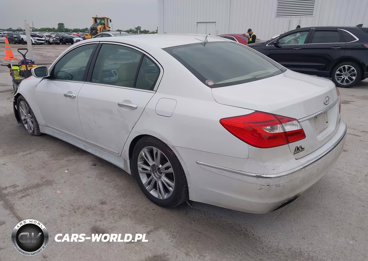2013 Hyundai Genesis 3.8 VIN:KMHGC4DD7DU233782 - 3