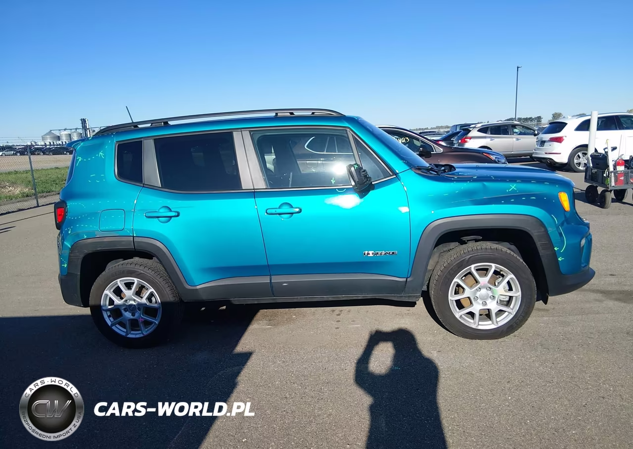 2021 Jeep Renegade Latitude 4X4 VIN:ZACNJDBB4MPM75236 - 13