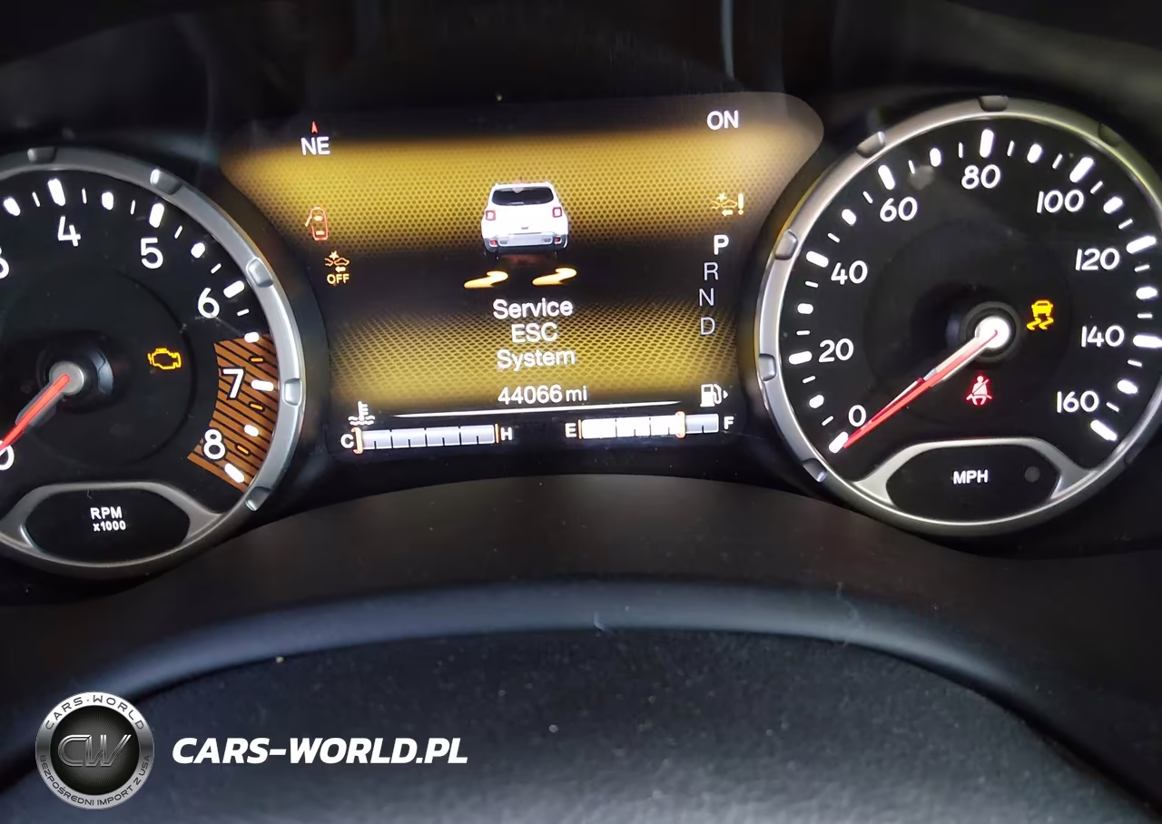 2021 Jeep Renegade Latitude 4X4 VIN:ZACNJDBB4MPM75236 - 15
