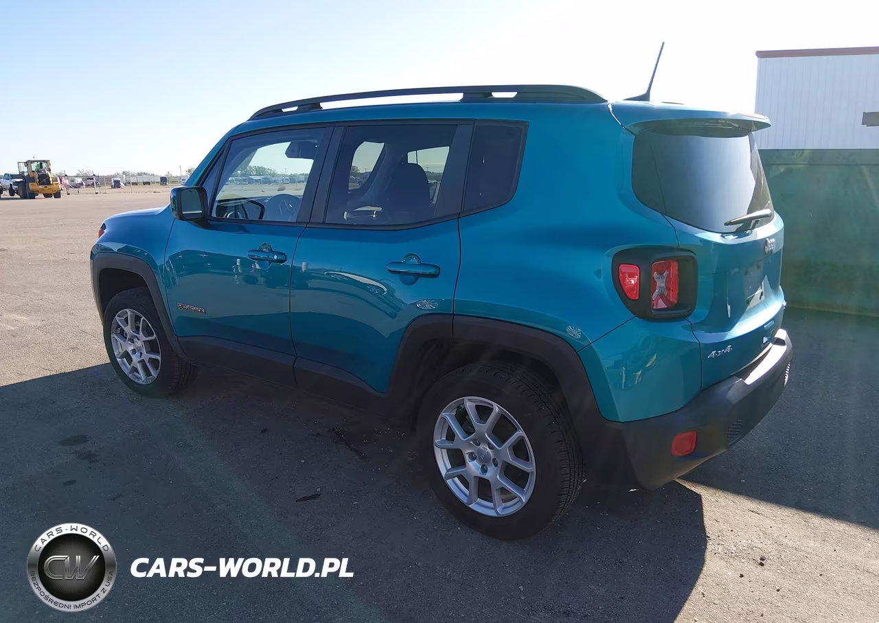 2021 Jeep Renegade Latitude 4X4 VIN:ZACNJDBB4MPM75236 - 3