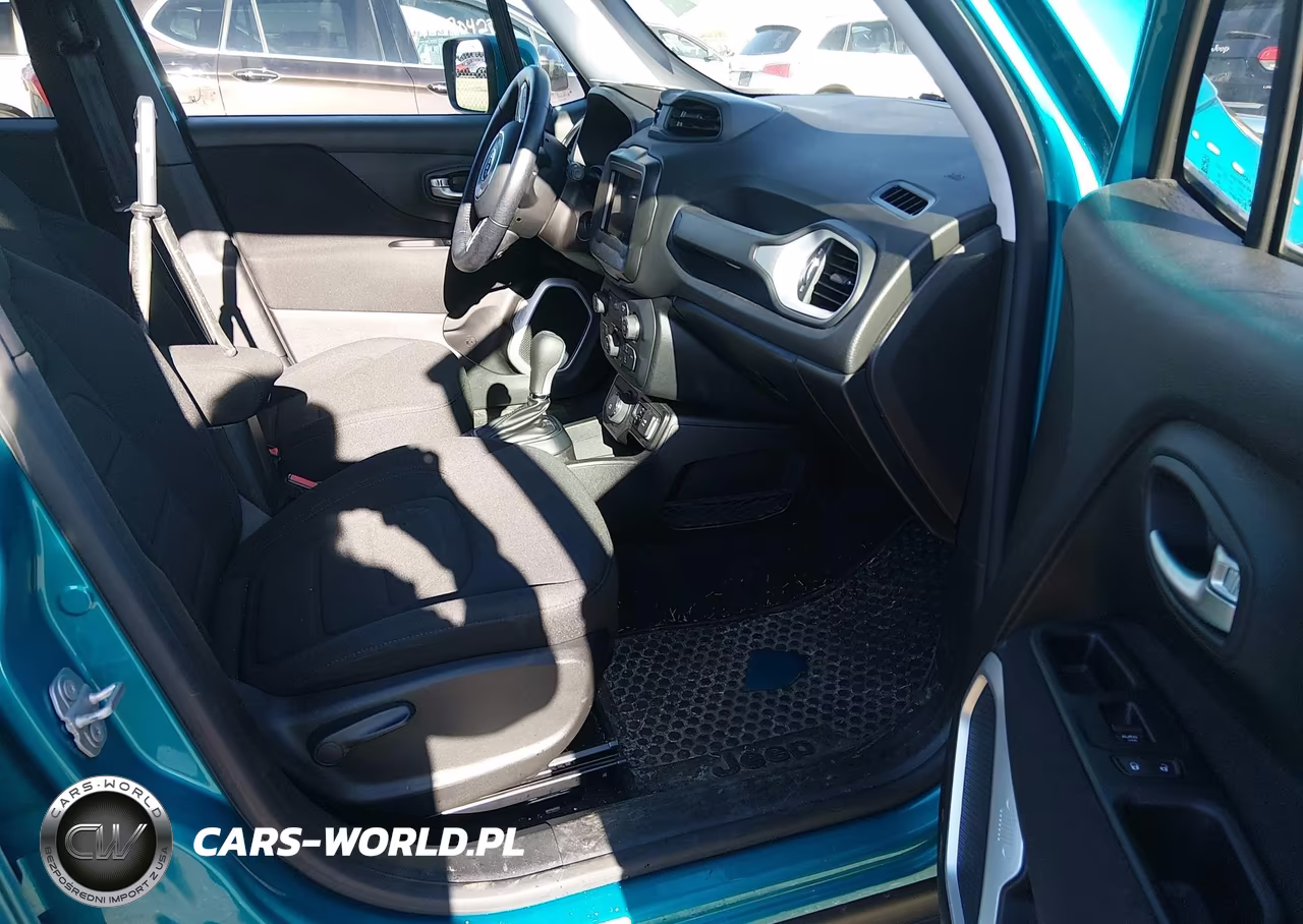 2021 Jeep Renegade Latitude 4X4 VIN:ZACNJDBB4MPM75236 - 5