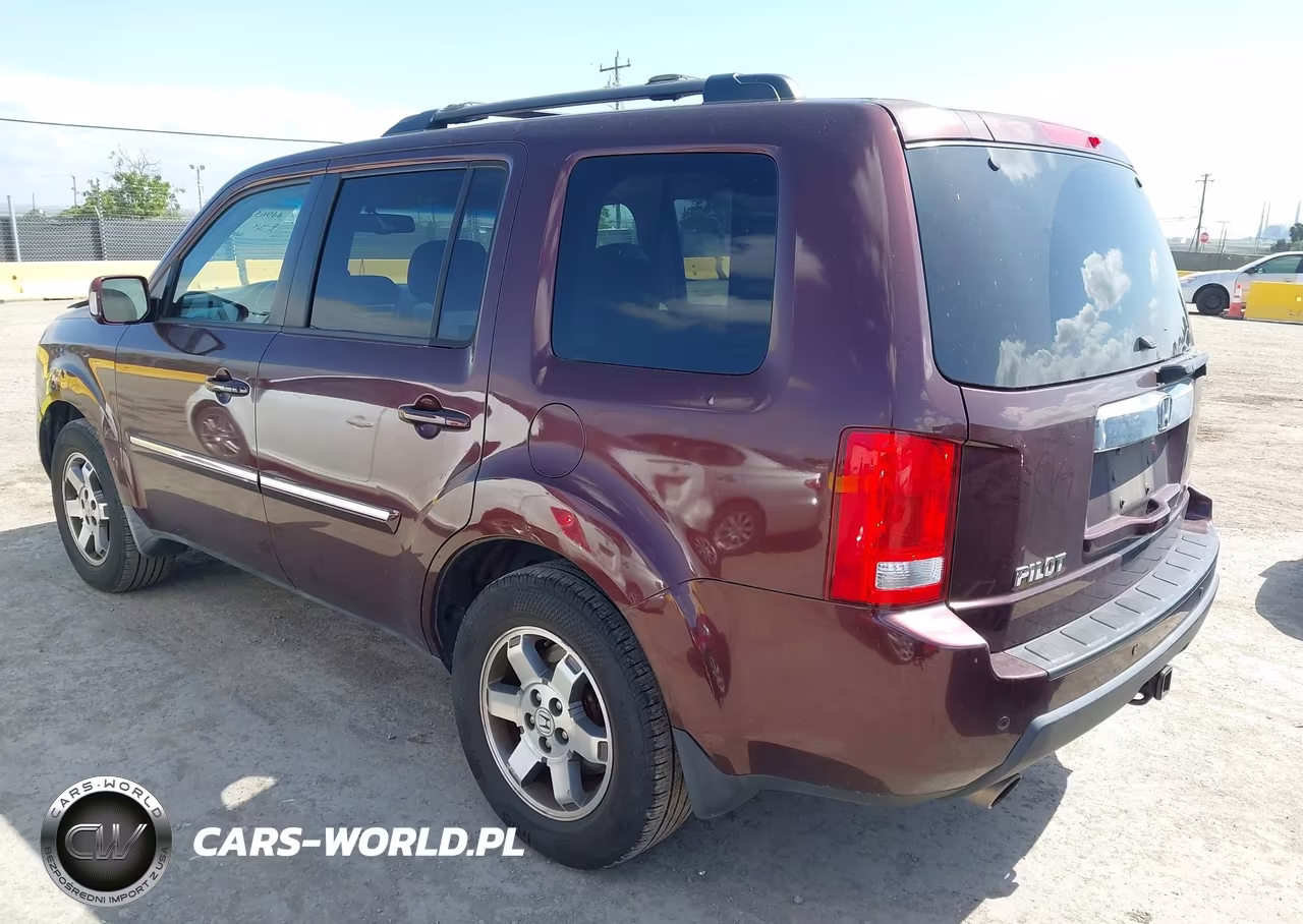 2009 Honda Pilot Touring VIN:5FNYF38999B021658 - 3