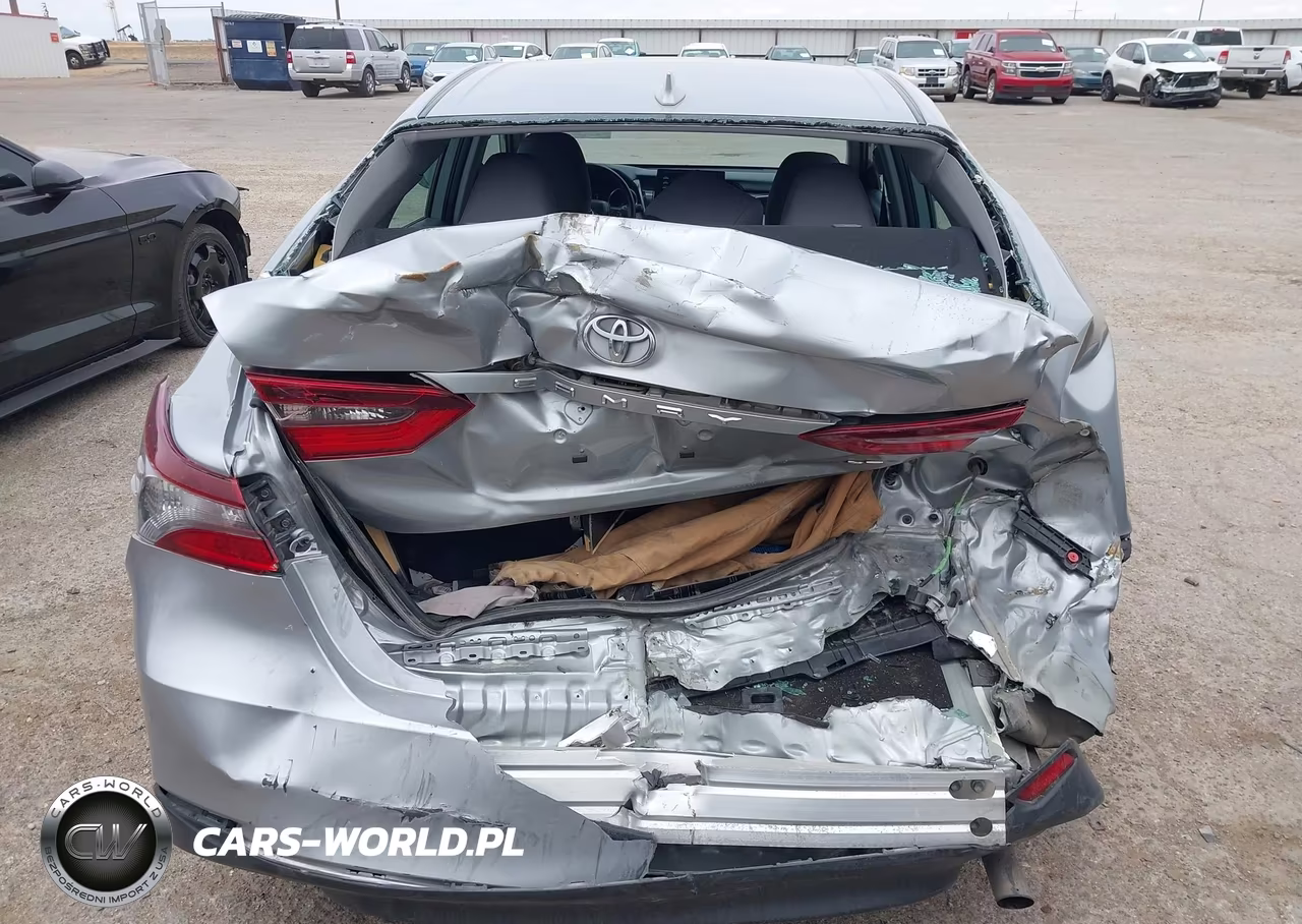 2024 Toyota Camry Le VIN:4T1C11AK4RU260290 - 17