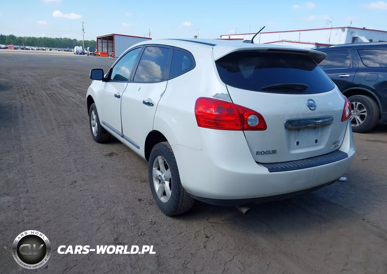 2013 Nissan Rogue S VIN:JN8AS5MV7DW622863 - 3