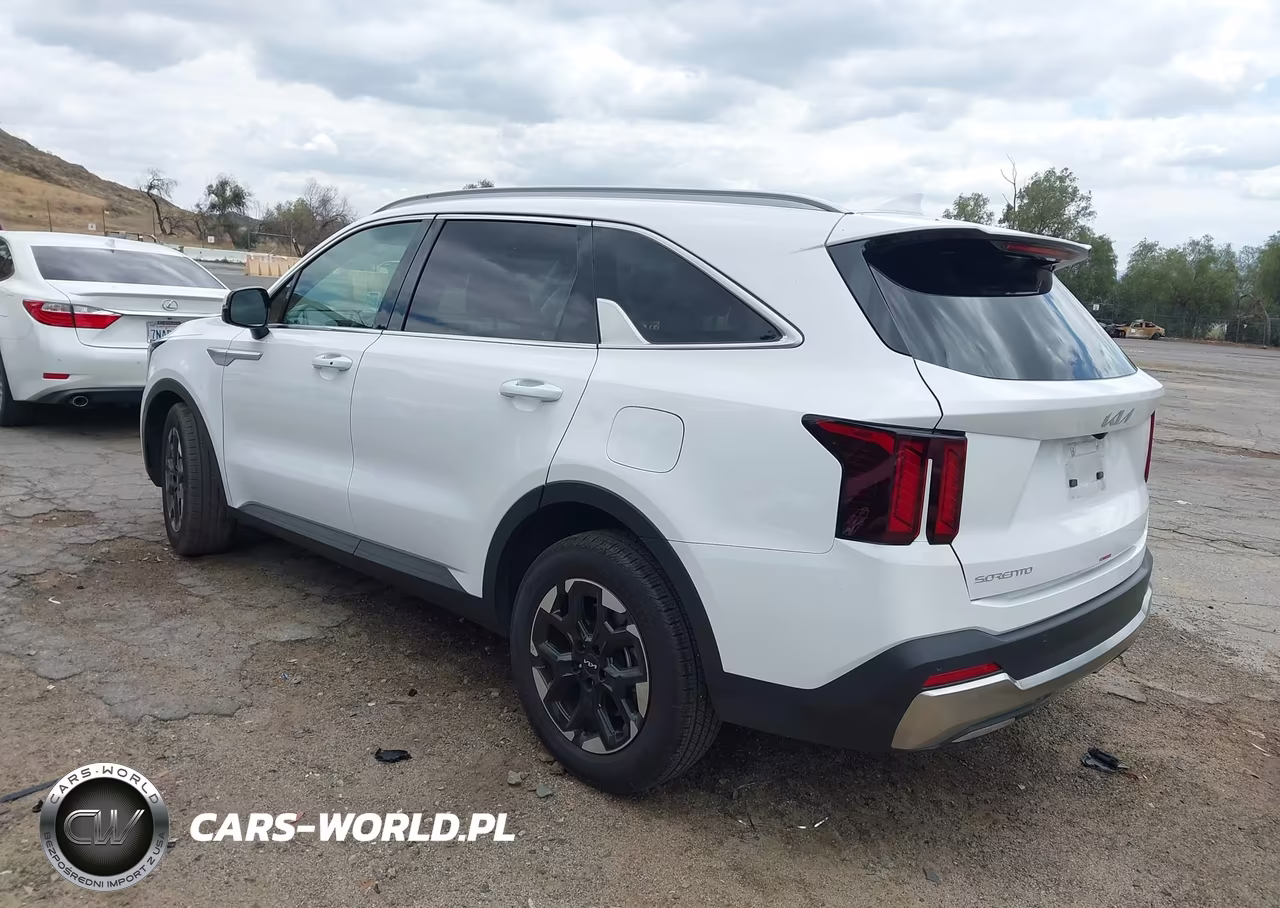 2025 Kia Sorento S VIN:5XYRL4JC4SG396722 - 3