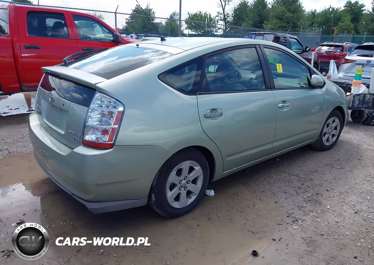 2007 Toyota Prius VIN:JTDKB20U077680565 - 4