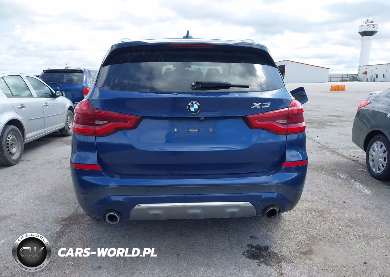 2018 BMW X3 xDrive30I VIN:5UXTR9C51JLC80964 - 16