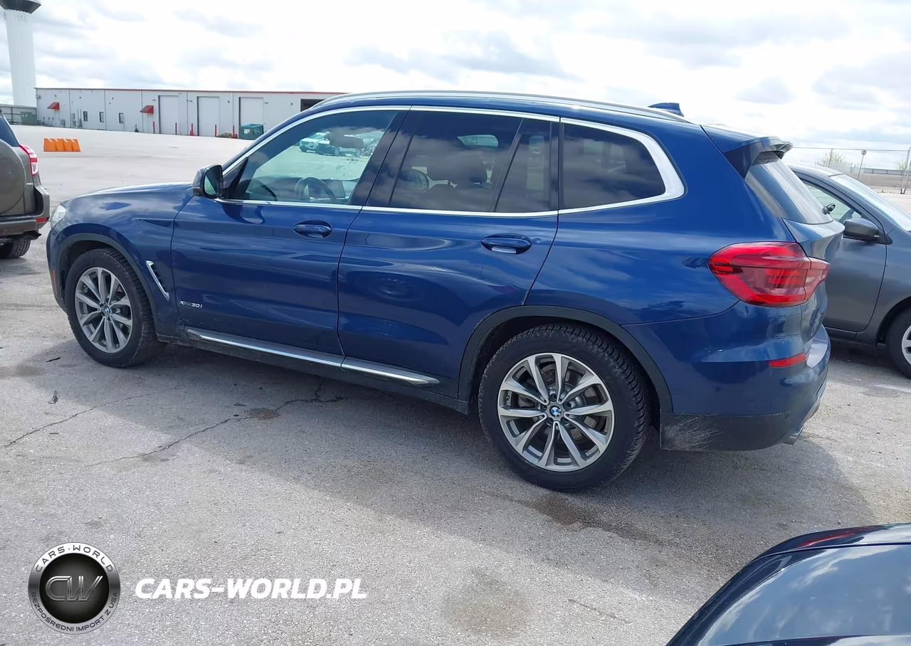 2018 BMW X3 xDrive30I VIN:5UXTR9C51JLC80964 - 3
