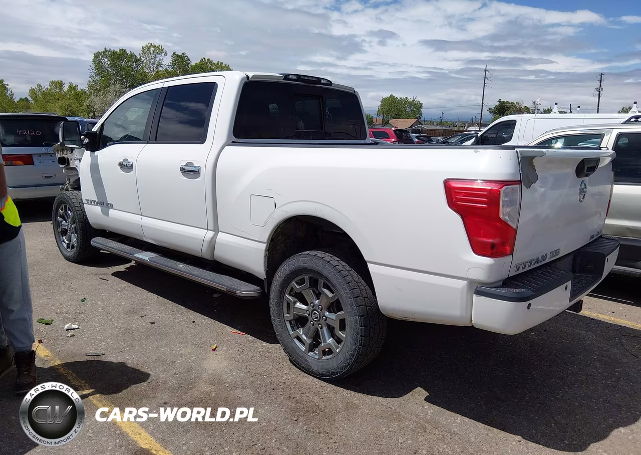 2017 Nissan Titan Xd Sv Diesel VIN:1N6BA1F48HN551472 - 3
