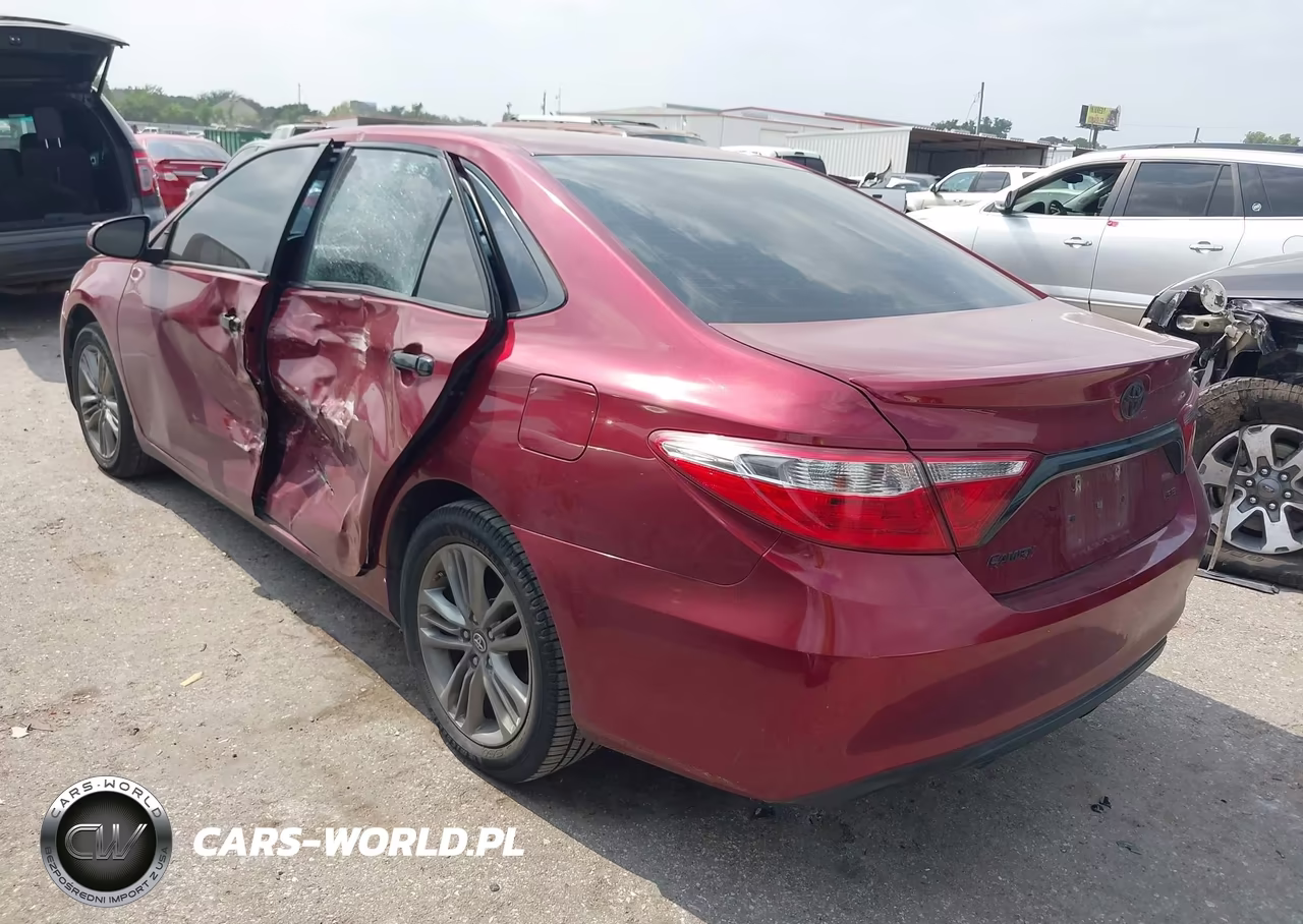 2017 Toyota Camry Se VIN:4T1BF1FK3HU750305 - 3