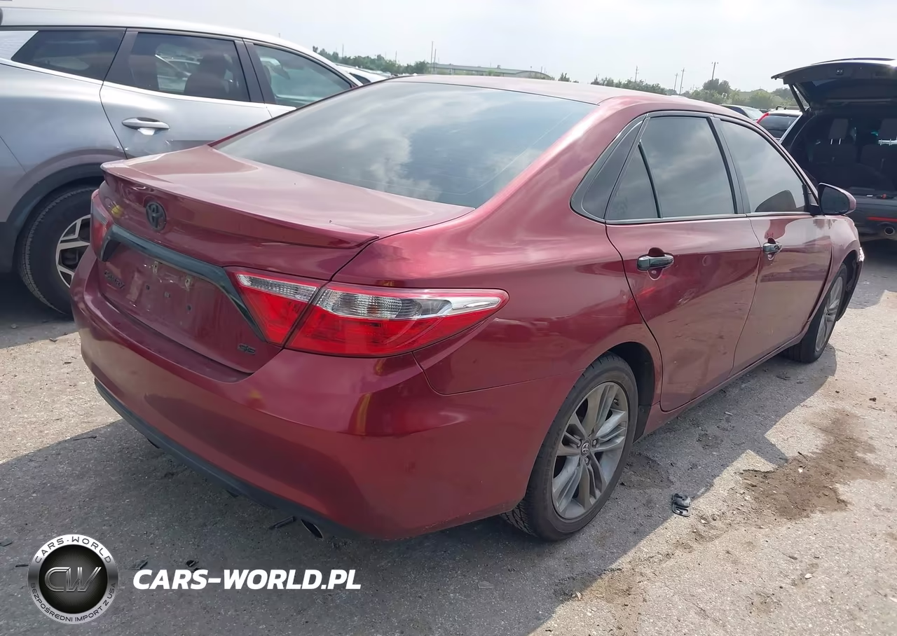 2017 Toyota Camry Se VIN:4T1BF1FK3HU750305 - 4