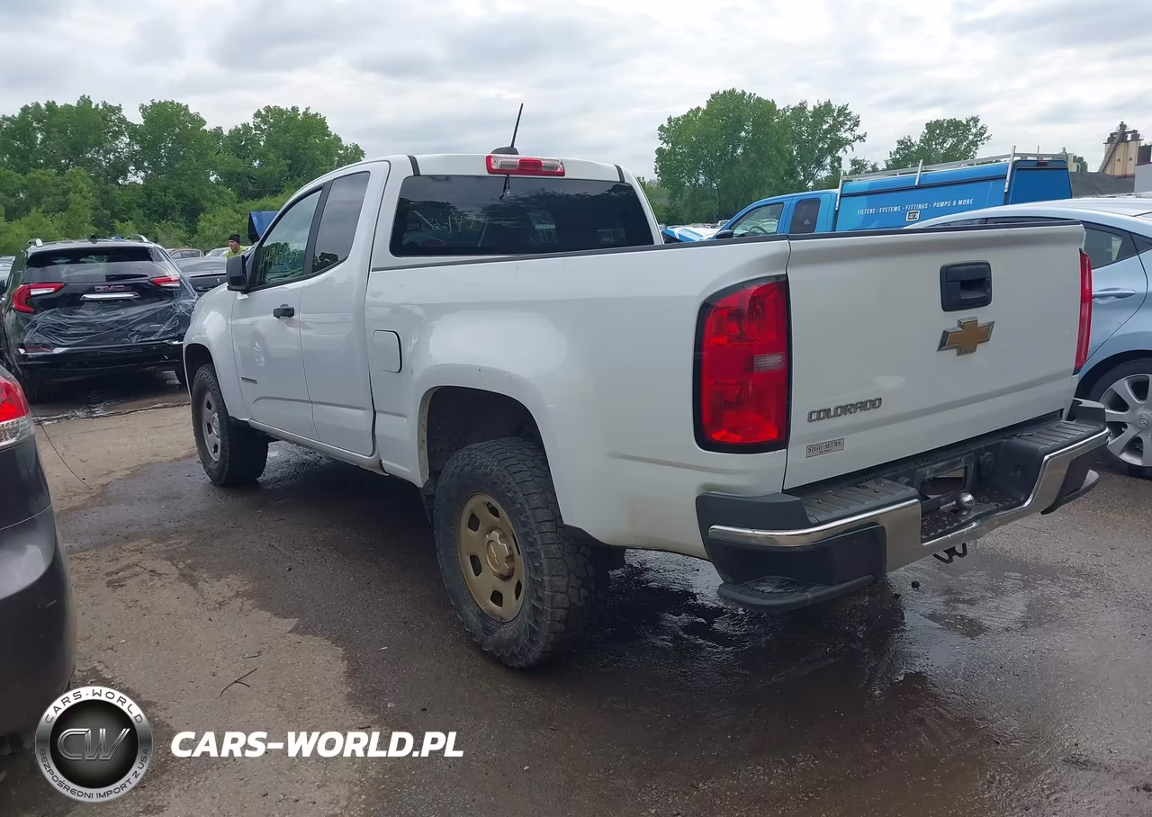 2018 Chevrolet Colorado Wt VIN:1GCHSBEA1J1135705 - 3