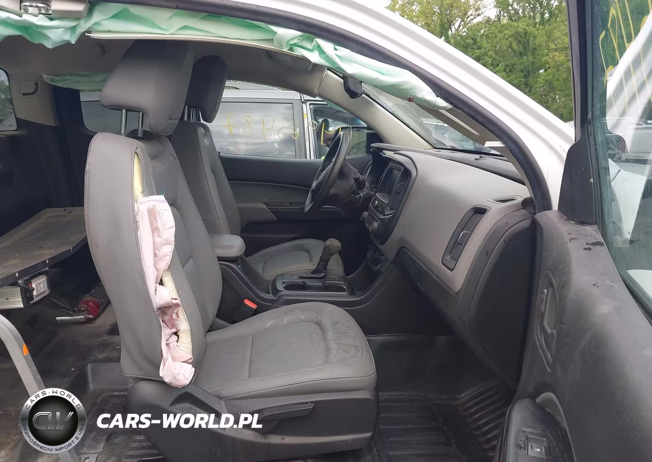2018 Chevrolet Colorado Wt VIN:1GCHSBEA1J1135705 - 5