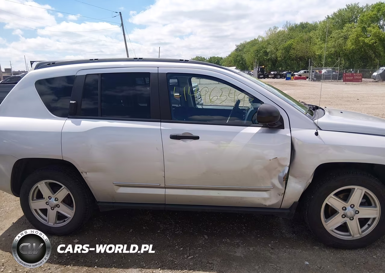 2008 Jeep Compass Sport VIN:1J8FT47038D777123 - 13