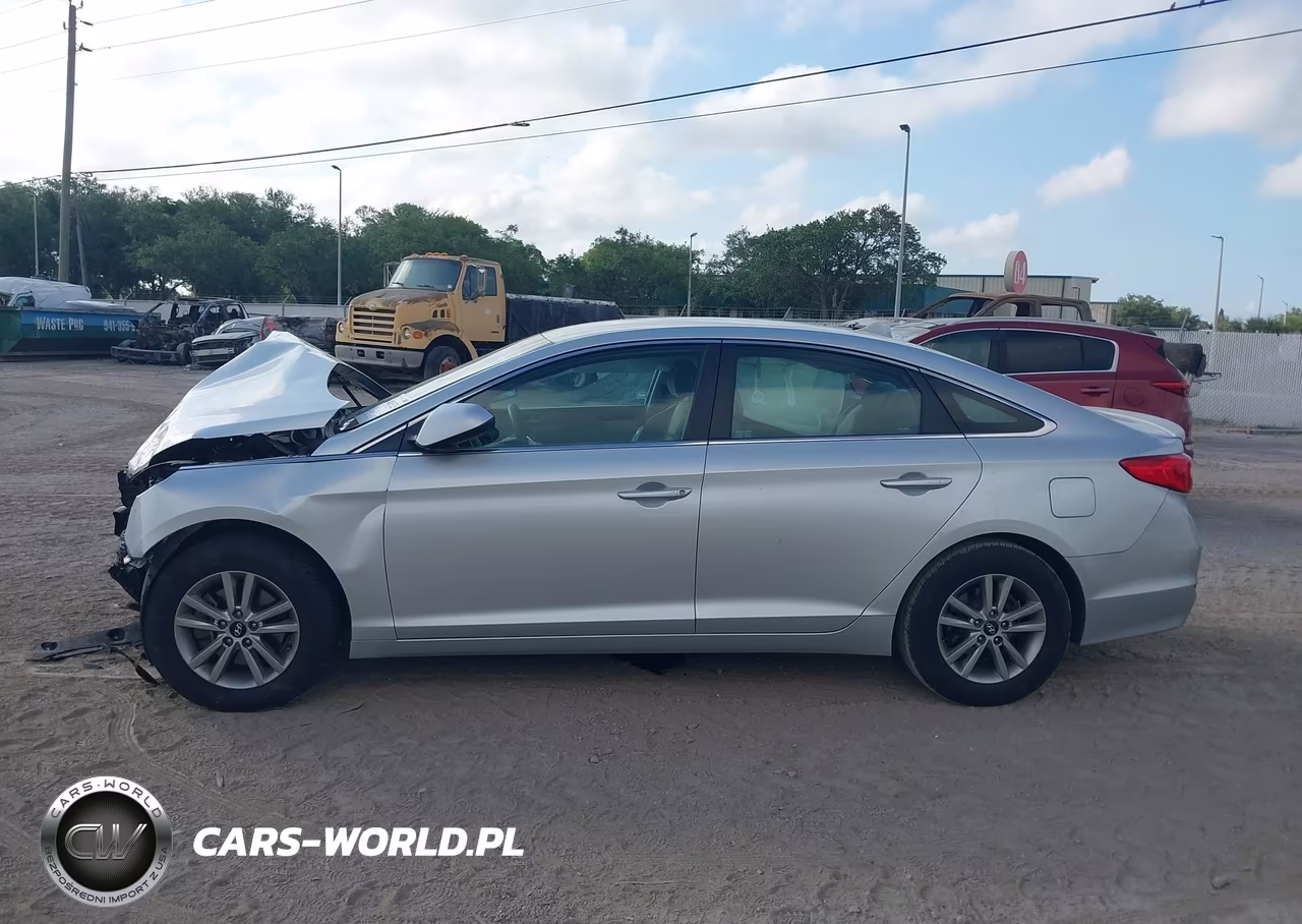 2016 Hyundai Sonata Se VIN:5NPE24AF5GH359531 - 14