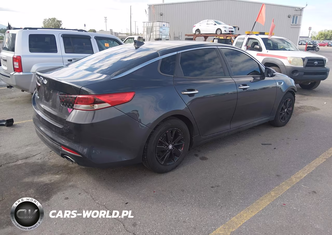 2018 Kia Optima Lx VIN:KNAGT4L36J5211272 - 4