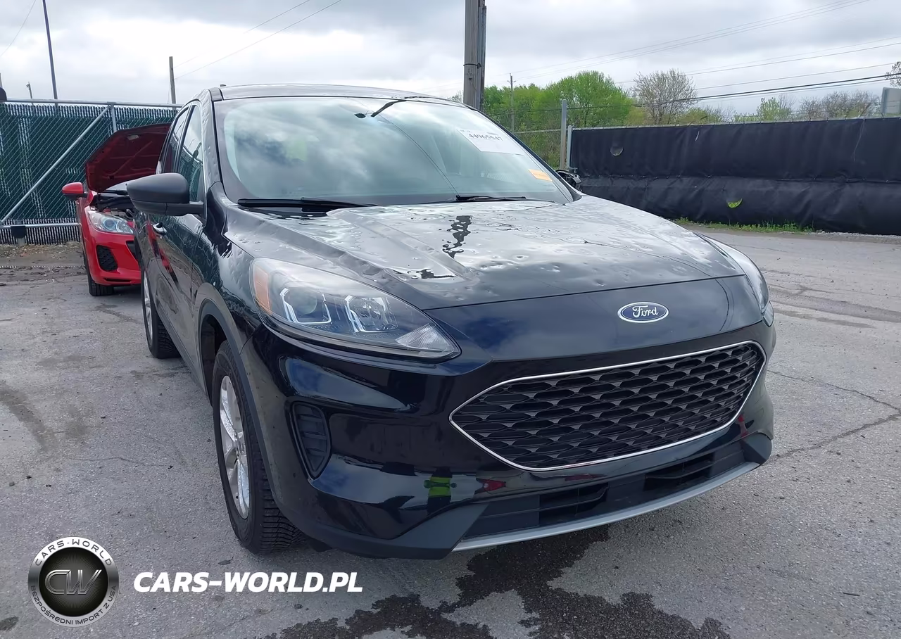 2022 Ford Escape Se