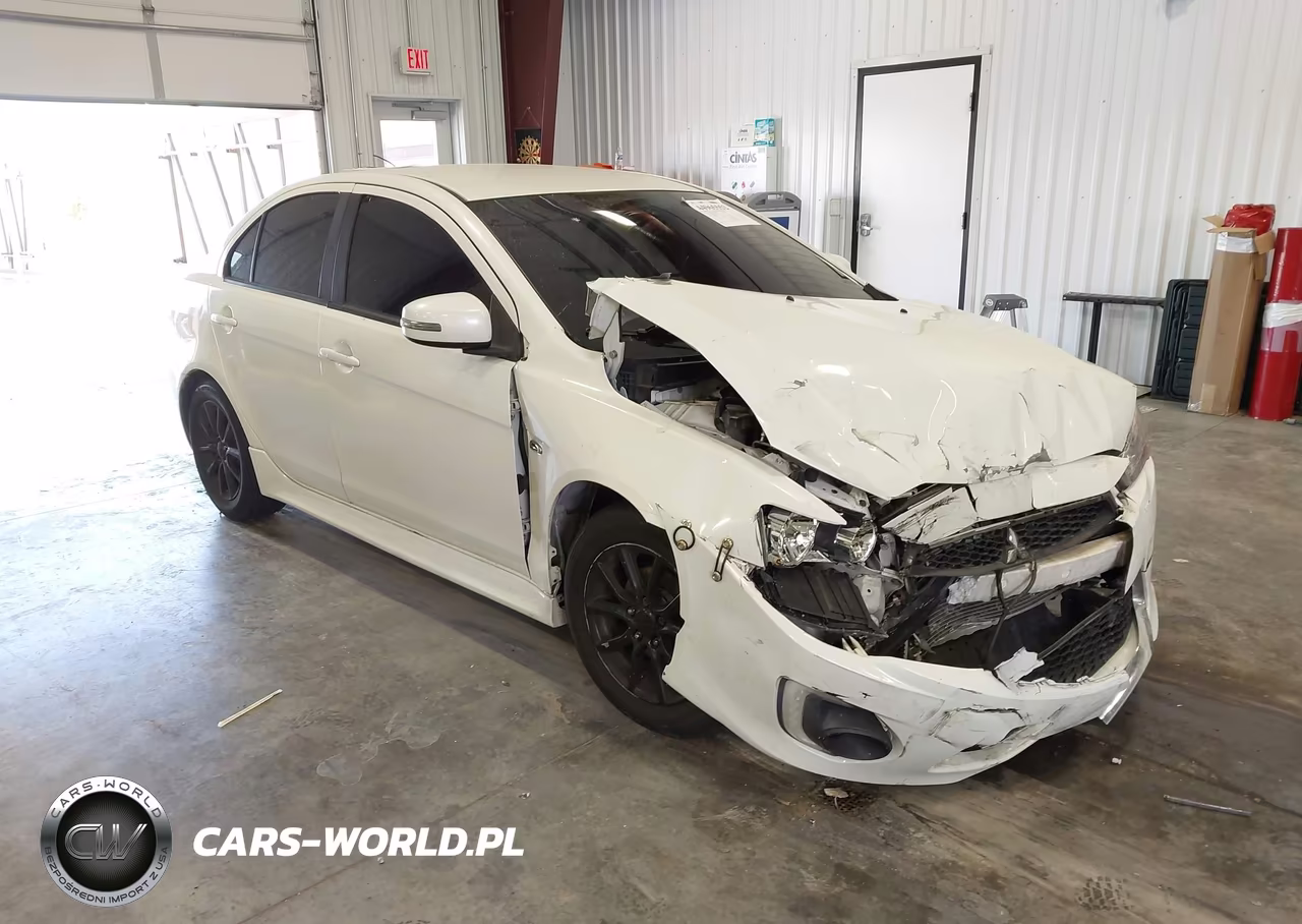 2016 Mitsubishi Lancer Es – zdjęcie 1 z 17