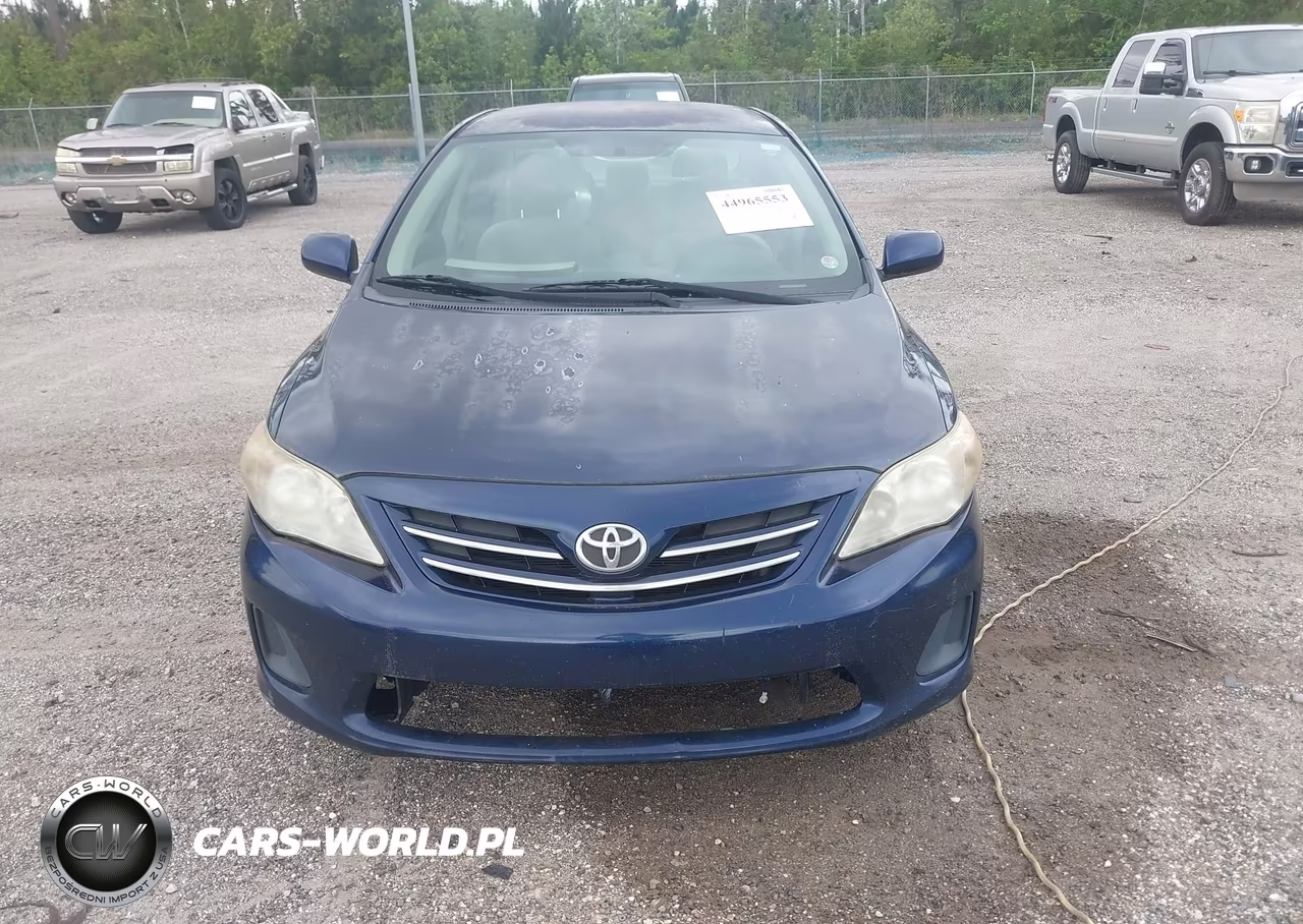 2013 Toyota Corolla Le VIN:JTDBU4EE8DJ115437 - 12