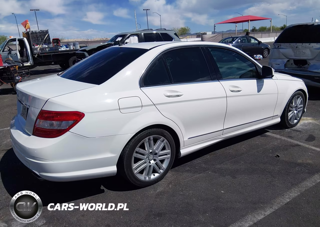 2009 Mercedes-Benz C 300 Sport VIN:WDDGF54X29R059017 - 4