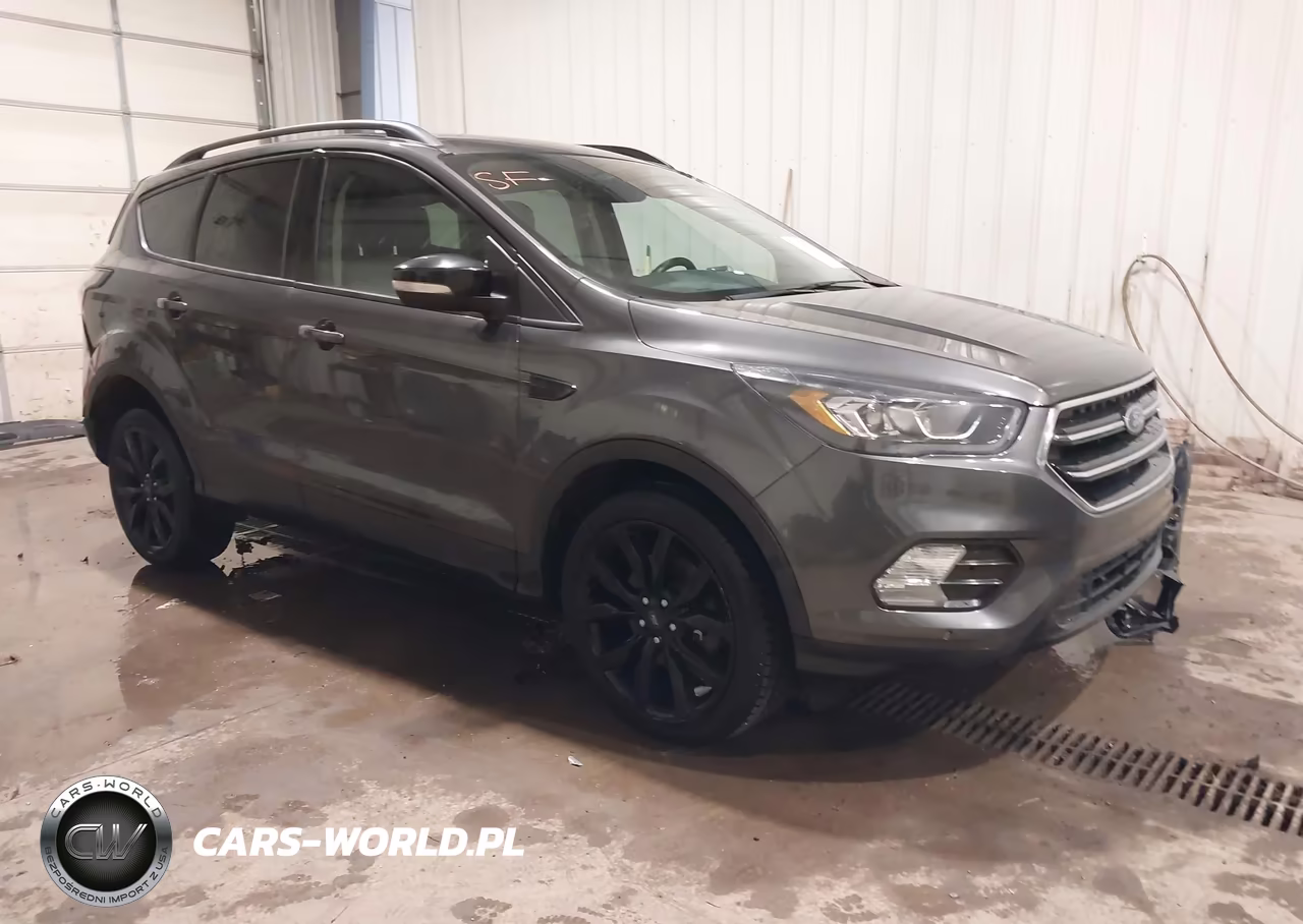2018 Ford Escape Titanium – zdjęcie 1 z 18