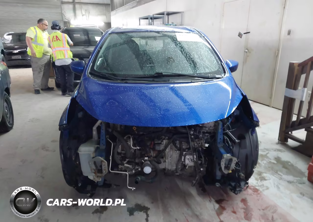 2015 Nissan Versa Note S (Sr)-S Plus-Sl-Sr-Sv VIN:3N1CE2CP1FL373419 - 11