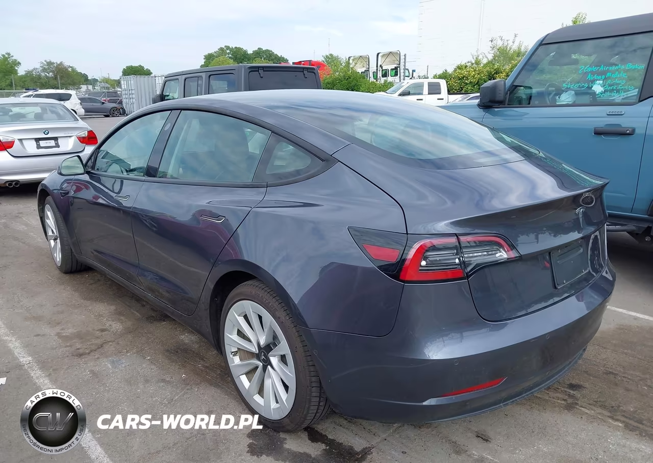 2021 Tesla Model 3 Standard Range Plus Rear-Wheel Drive VIN:5YJ3E1EA0MF977698 - 3
